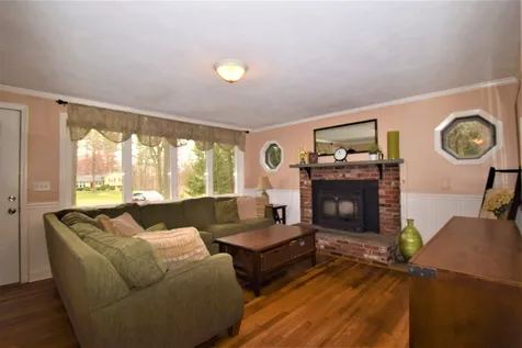 7 Winslow Park Road Kingston NH 03848