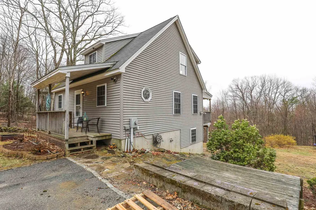 159 Ayers Road Canterbury NH 03224