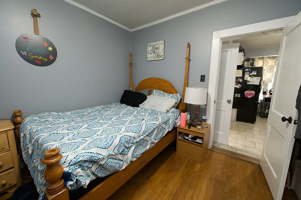 23 Ashland Street Manchester NH 03104