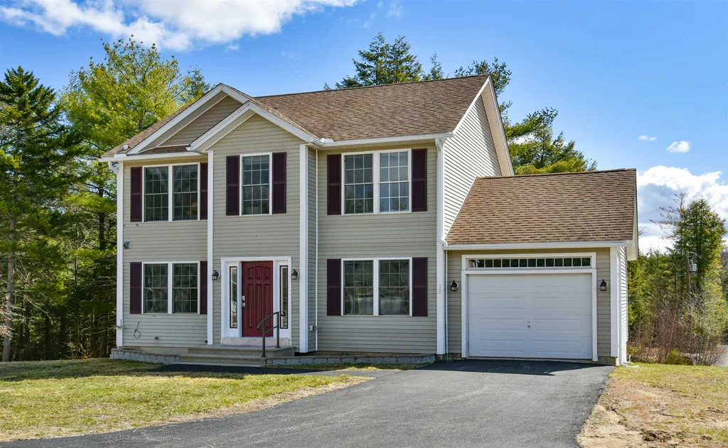 10 Cat Tail Circle Rindge NH 03461