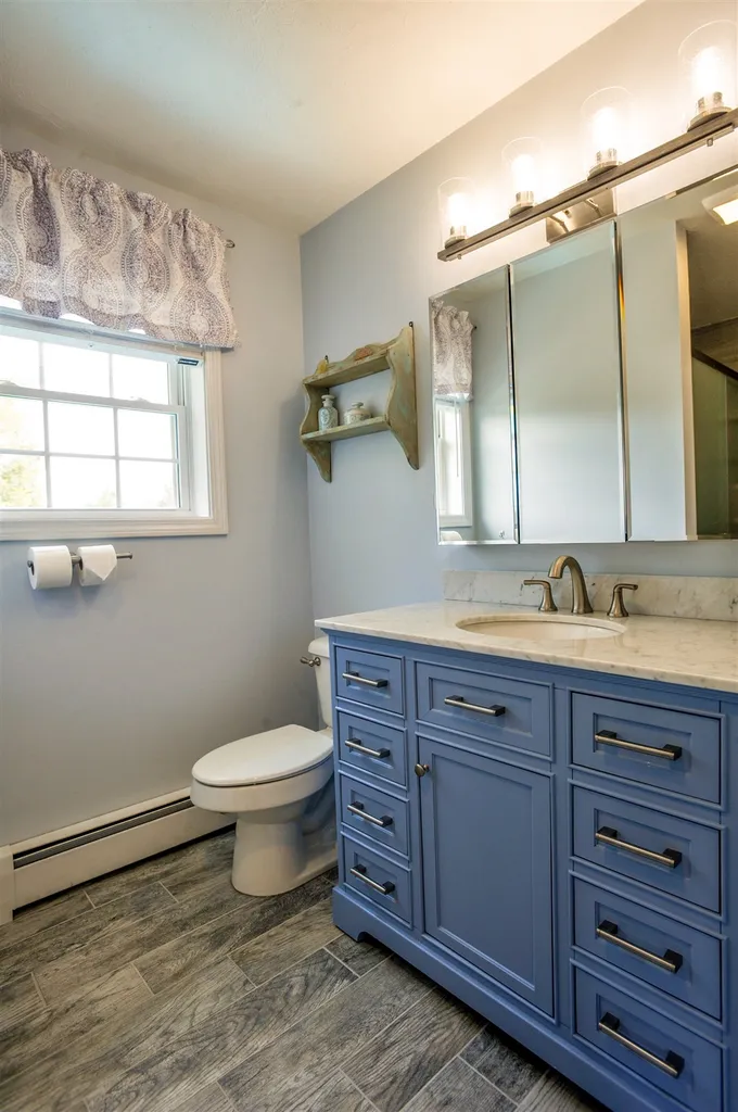 10 Cat Tail Circle Rindge NH 03461