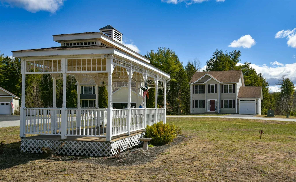 10 Cat Tail Circle Rindge NH 03461