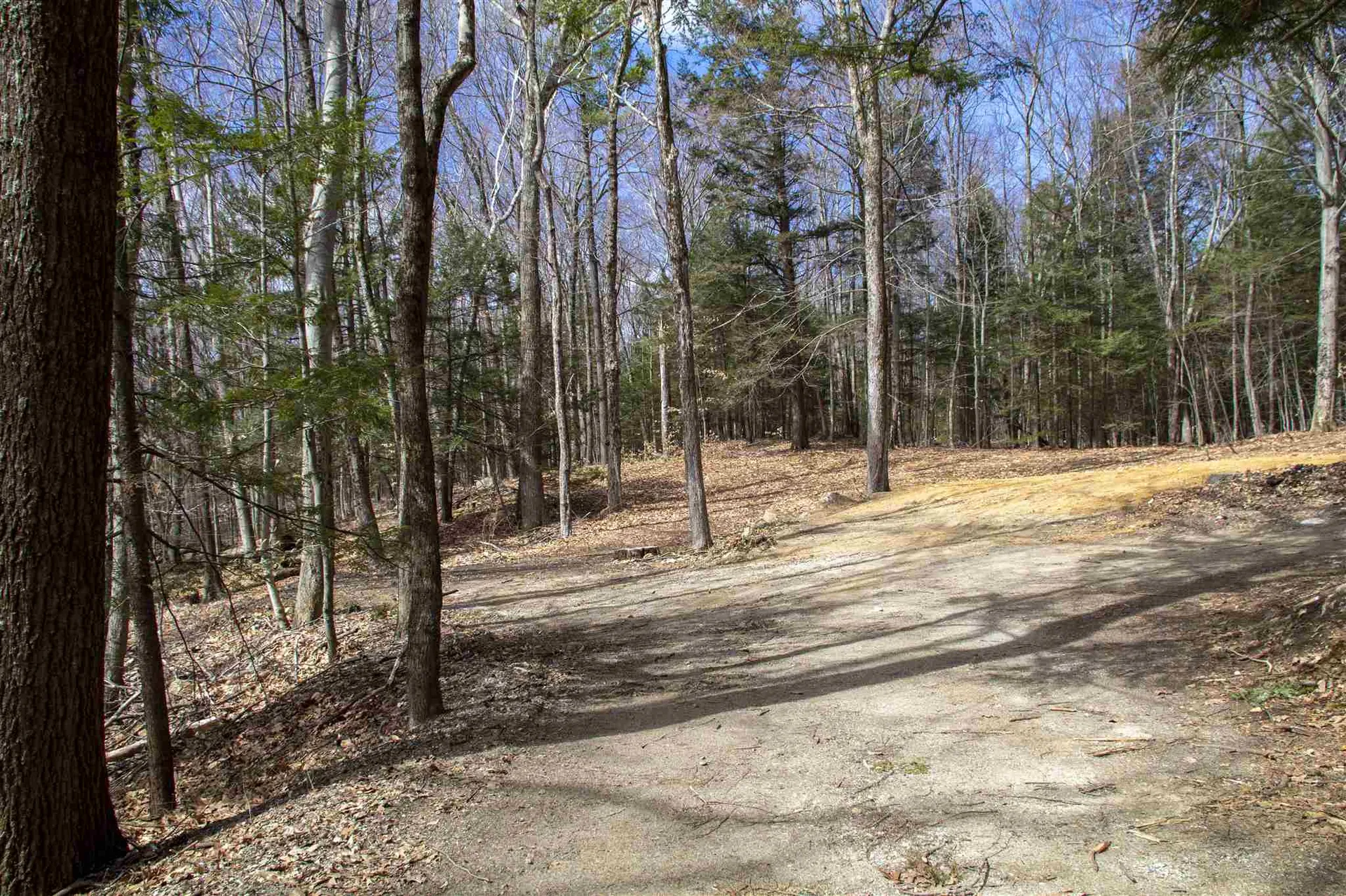 33 Old Candia Road Deerfield NH 03037