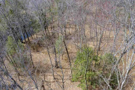 33 Old Candia Road Deerfield NH 03037