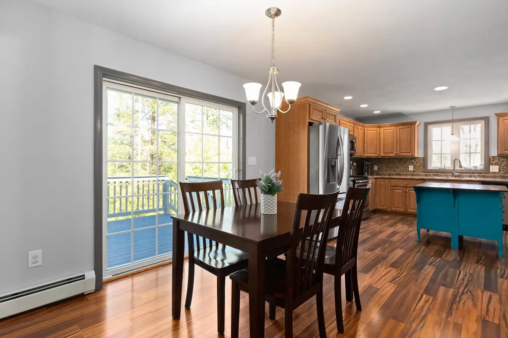 98 Dominic Drive Barrington NH 03825
