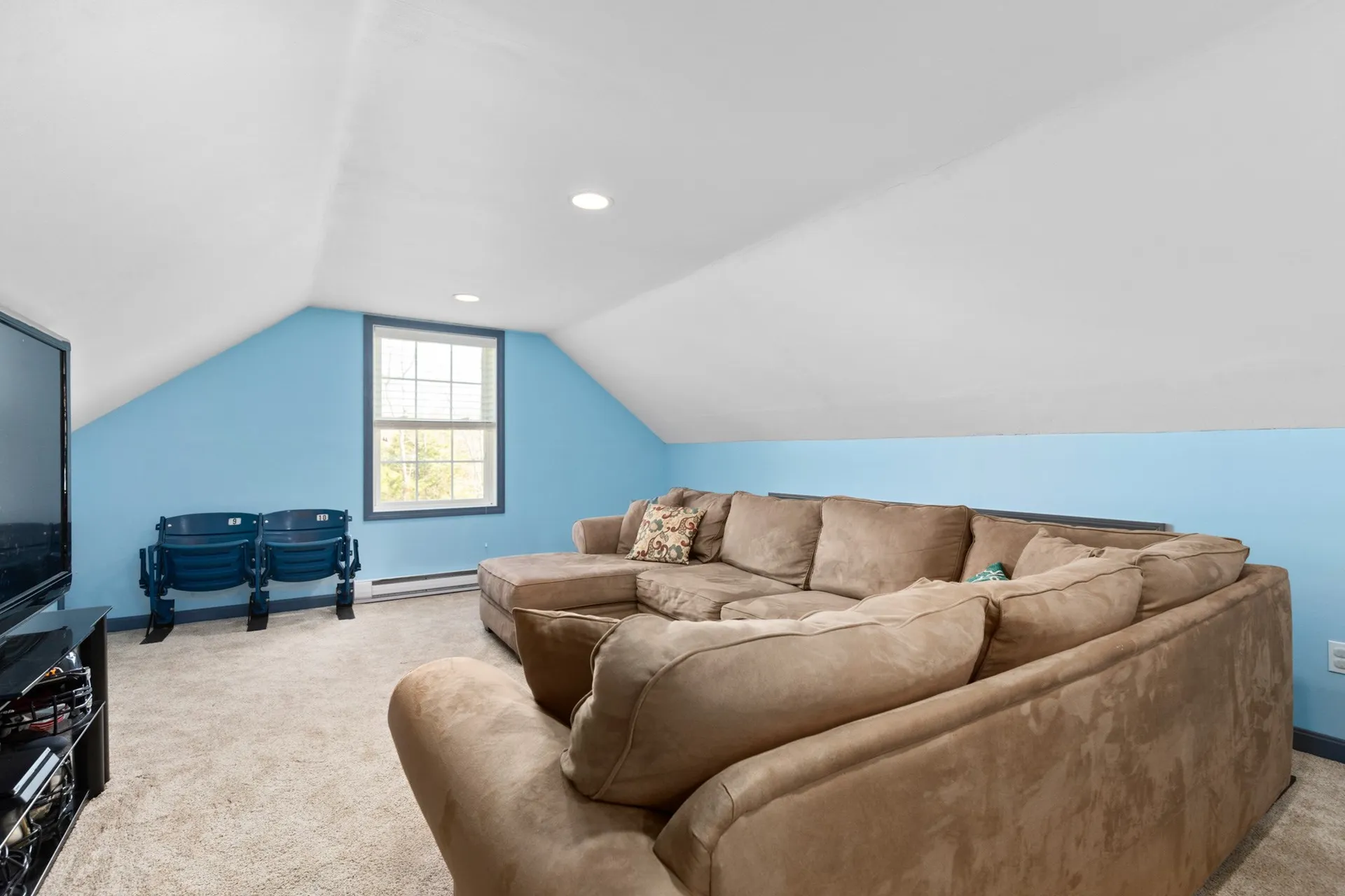 98 Dominic Drive Barrington NH 03825