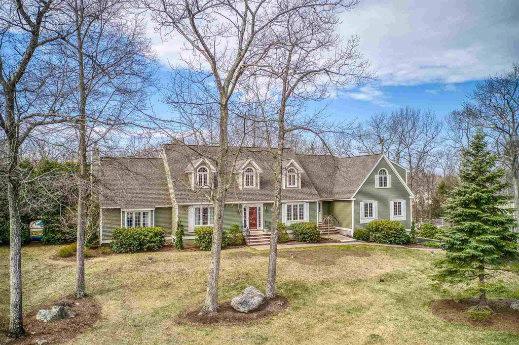70 Blossom Road Windham NH 03087