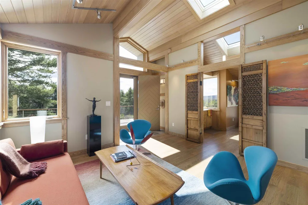 221 Bradley Hill Road Norwich VT 05055