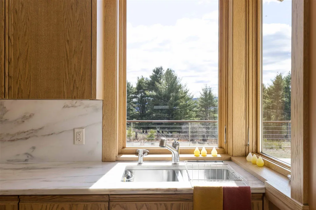 221 Bradley Hill Road Norwich VT 05055