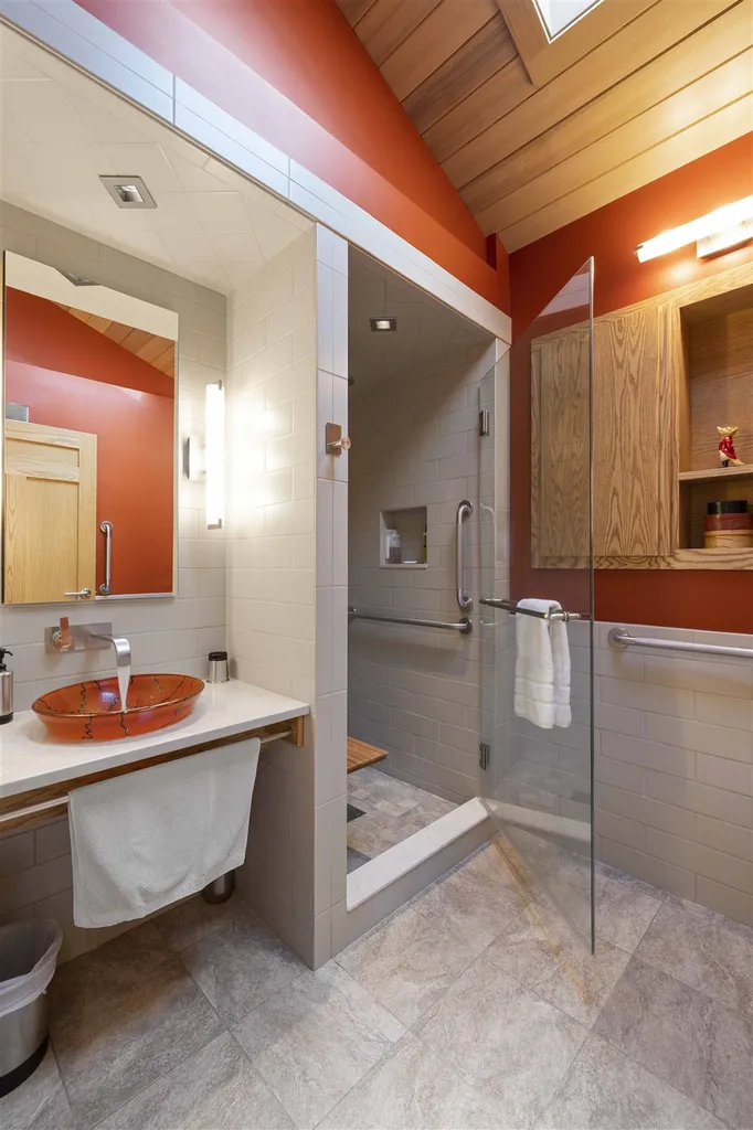 221 Bradley Hill Road Norwich VT 05055