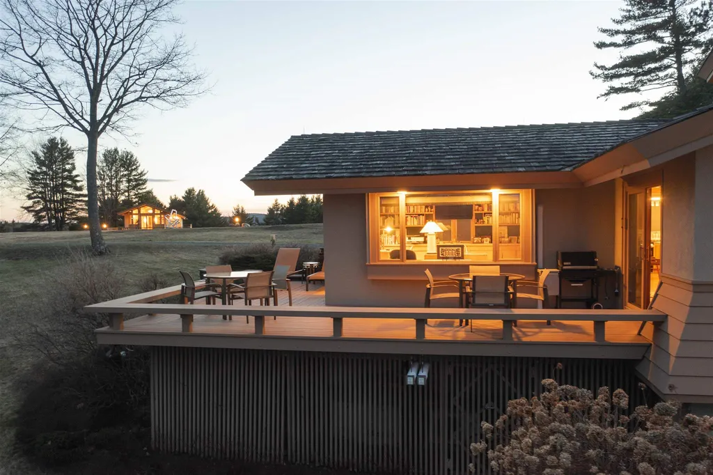221 Bradley Hill Road Norwich VT 05055