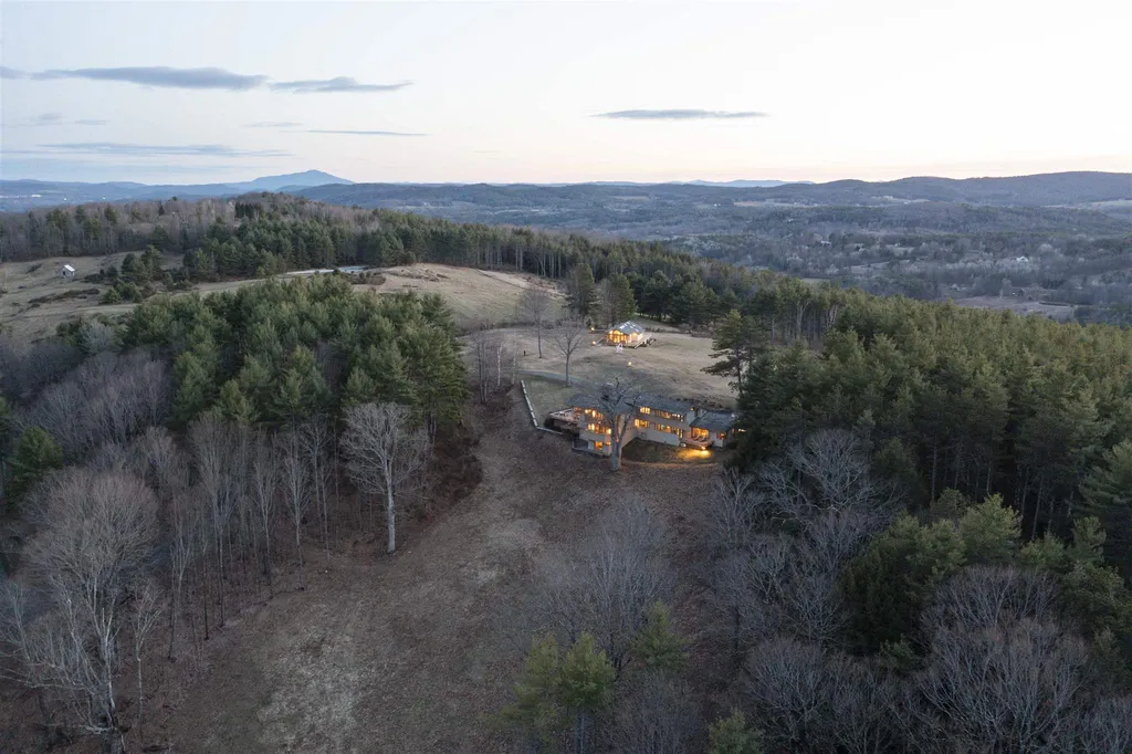 221 Bradley Hill Road Norwich VT 05055