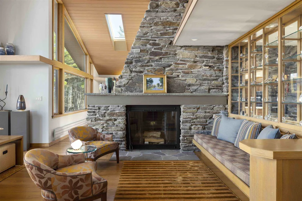 221 Bradley Hill Road Norwich VT 05055