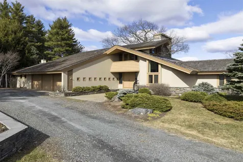 221 Bradley Hill Road Norwich VT 05055