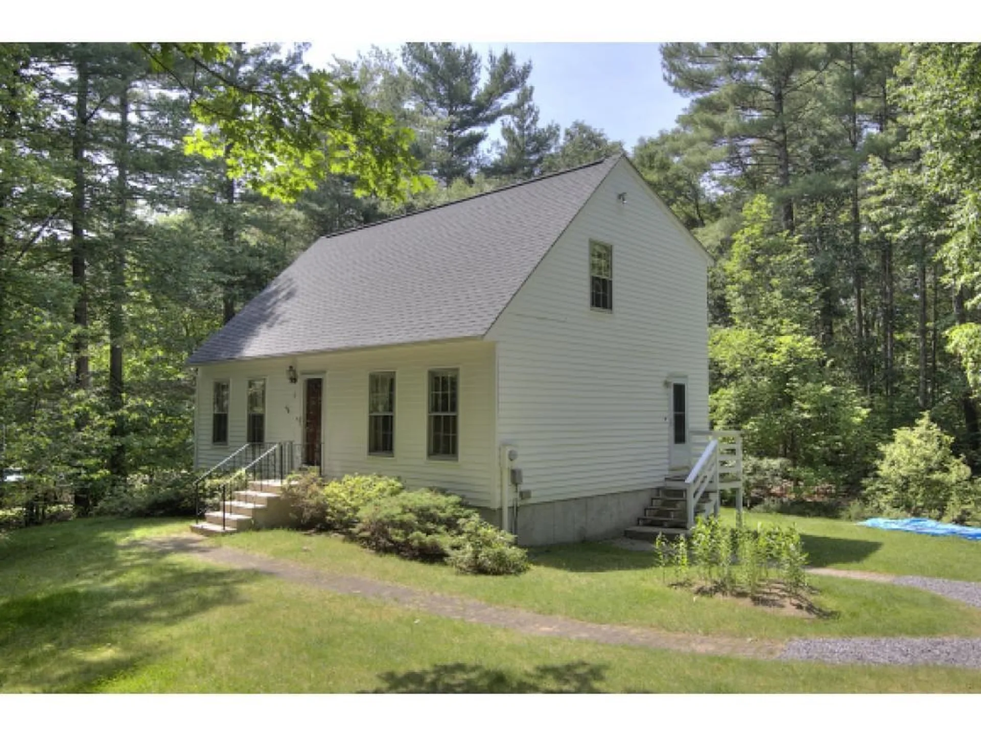 12 Cramer Hill Road Merrimack NH 03054