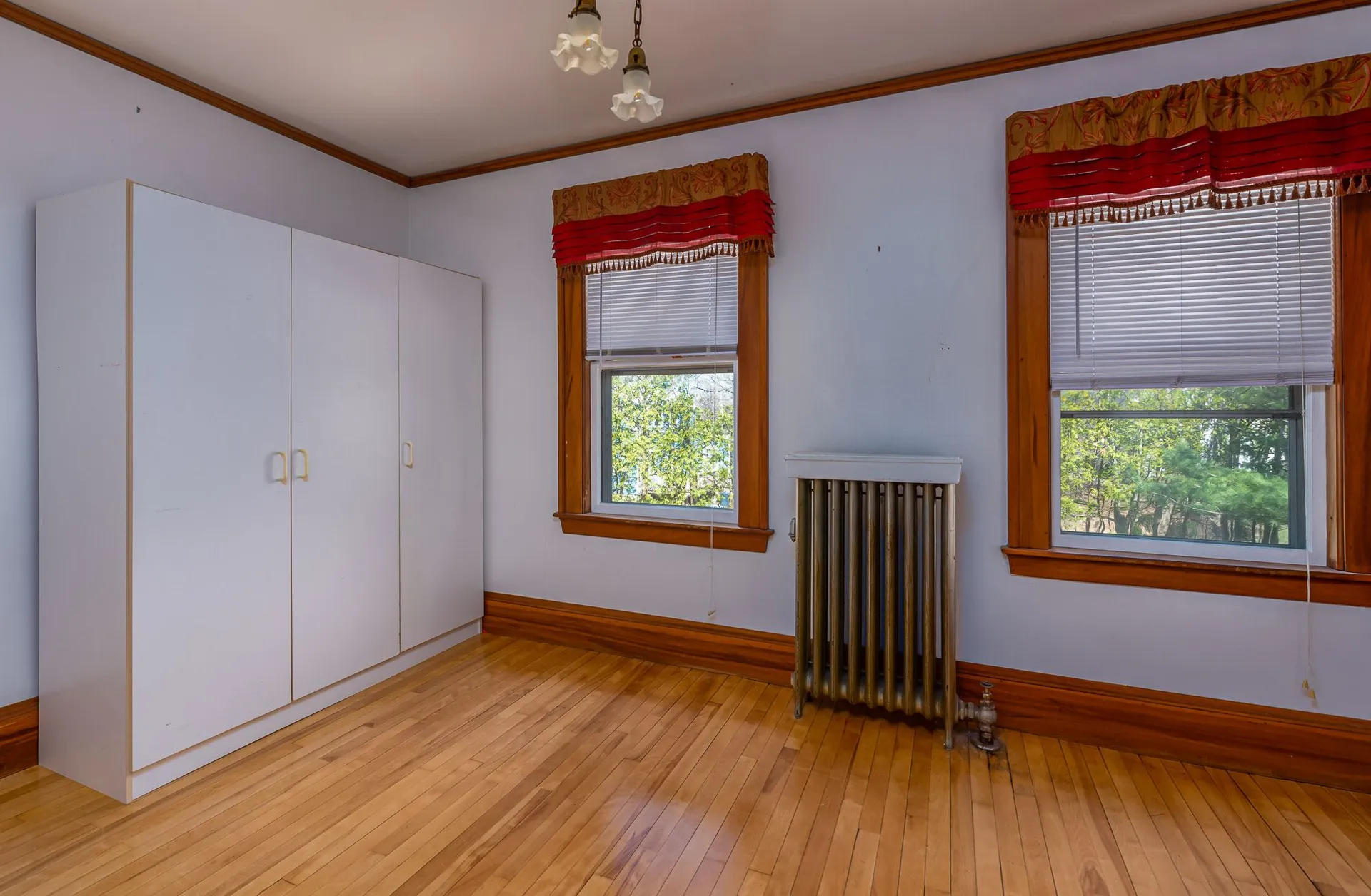 26 1/2 Charles Street Rochester NH 03867
