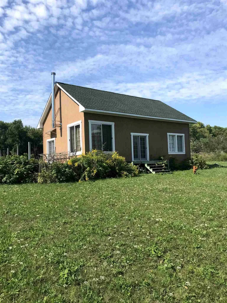 206 Butler Island East North Hero VT 05474