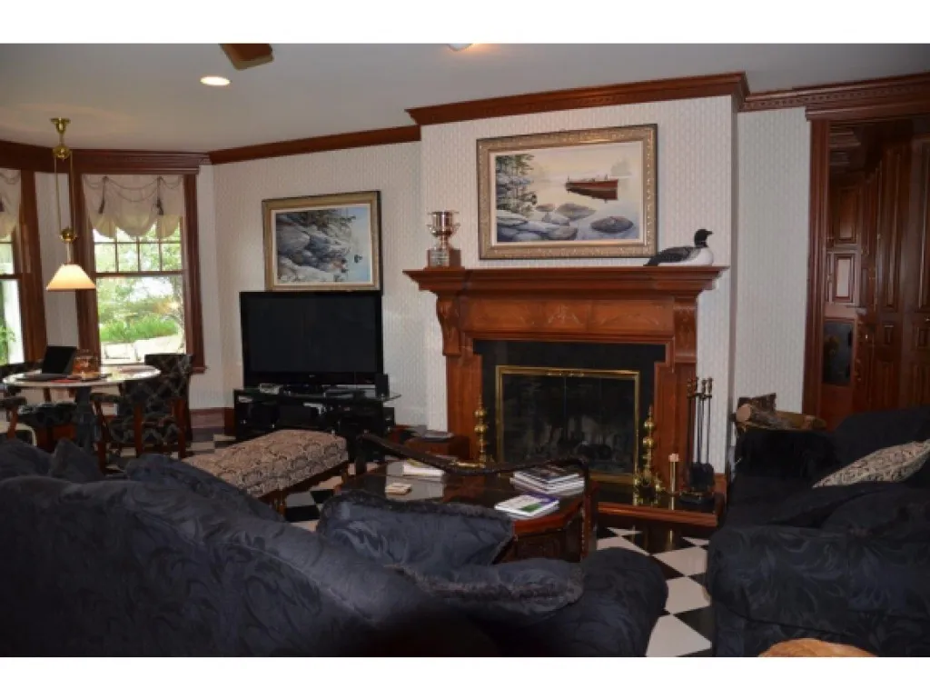 270 Edgewater Drive Gilford NH 03249