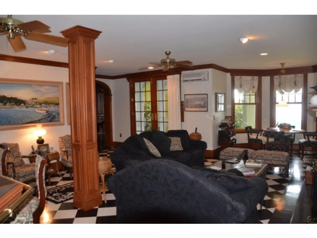 270 Edgewater Drive Gilford NH 03249