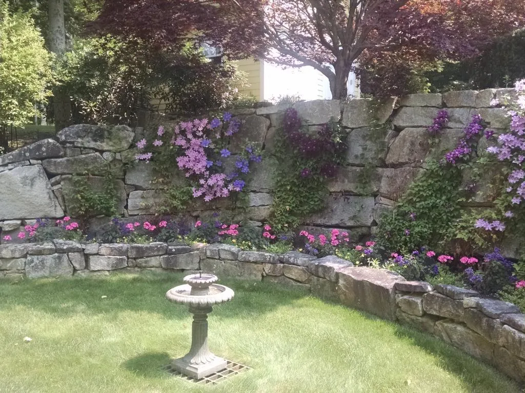 270 Edgewater Drive Gilford NH 03249