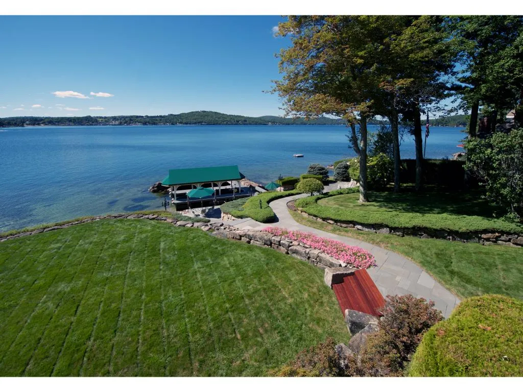 270 Edgewater Drive Gilford NH 03249