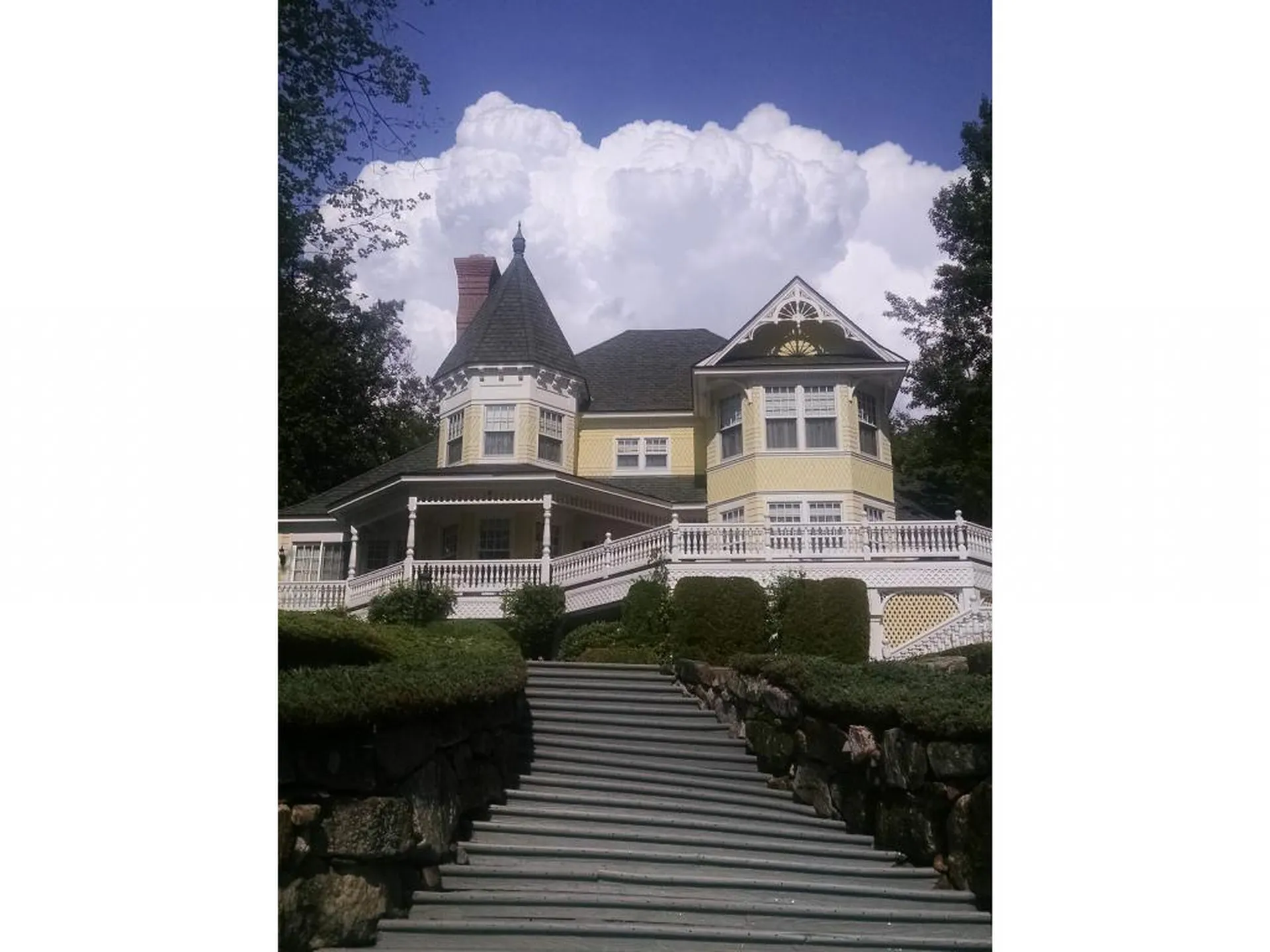 270 Edgewater Drive Gilford NH 03249