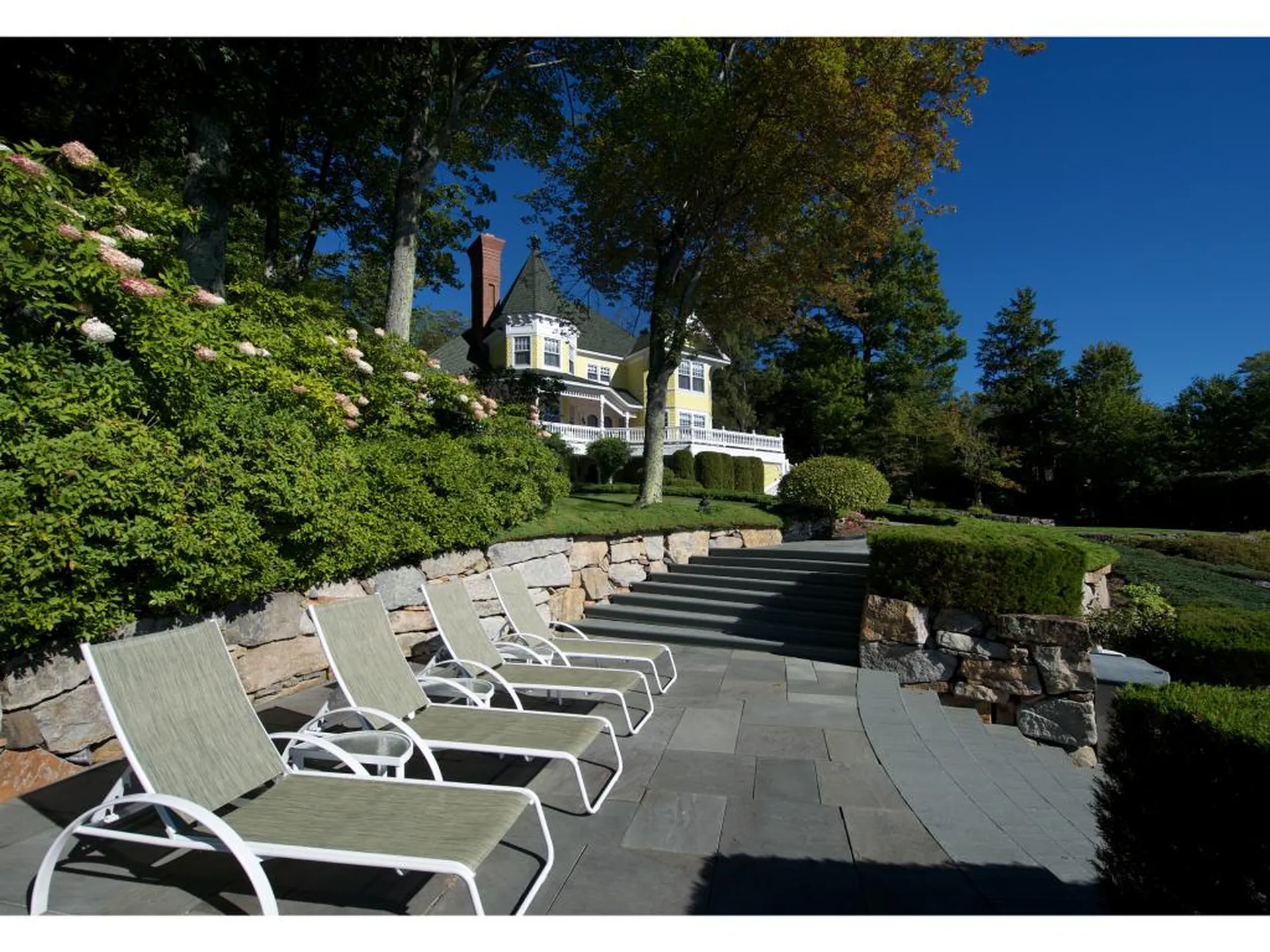 270 Edgewater Drive Gilford NH 03249