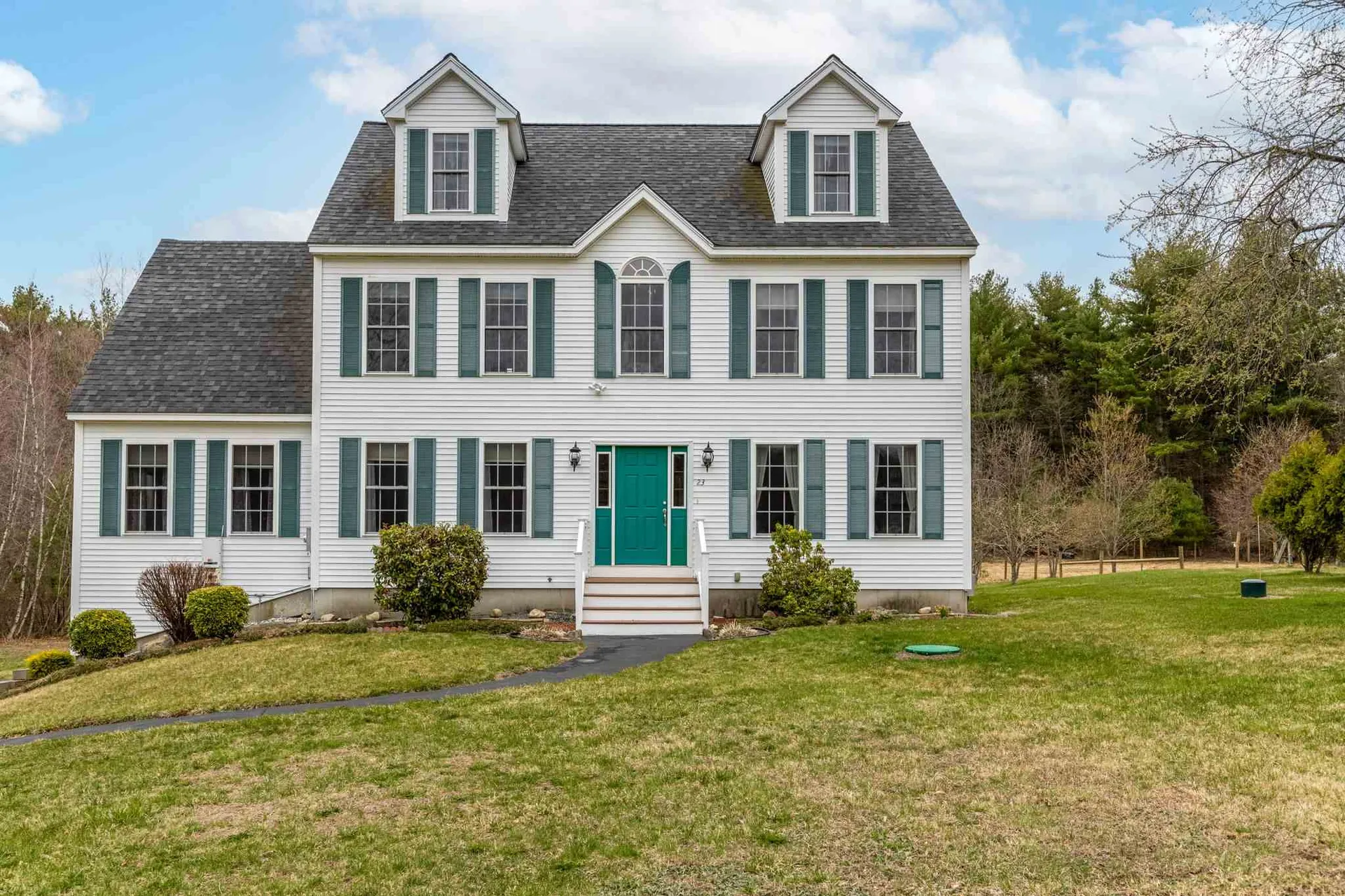 23 Amesbury Road Newton NH 03858
