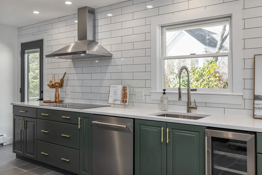 36 Sheffield Road Portsmouth NH 03801