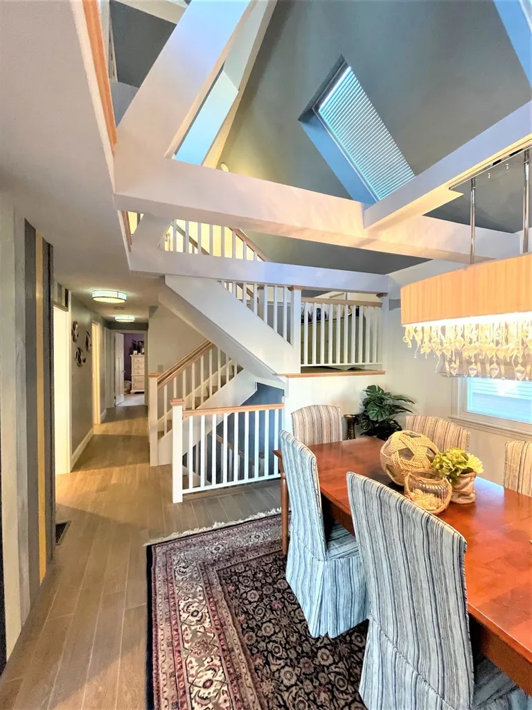 4 Groveland Street Seabrook NH 03874