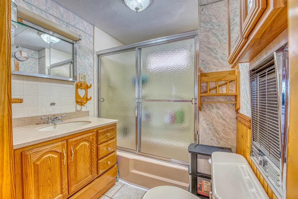 136 Pond Road Campton NH 03223