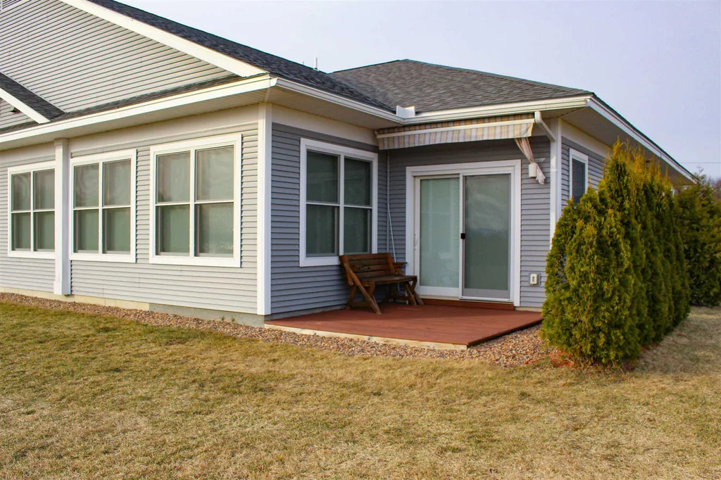 2 Village Court Grand Isle VT 05458