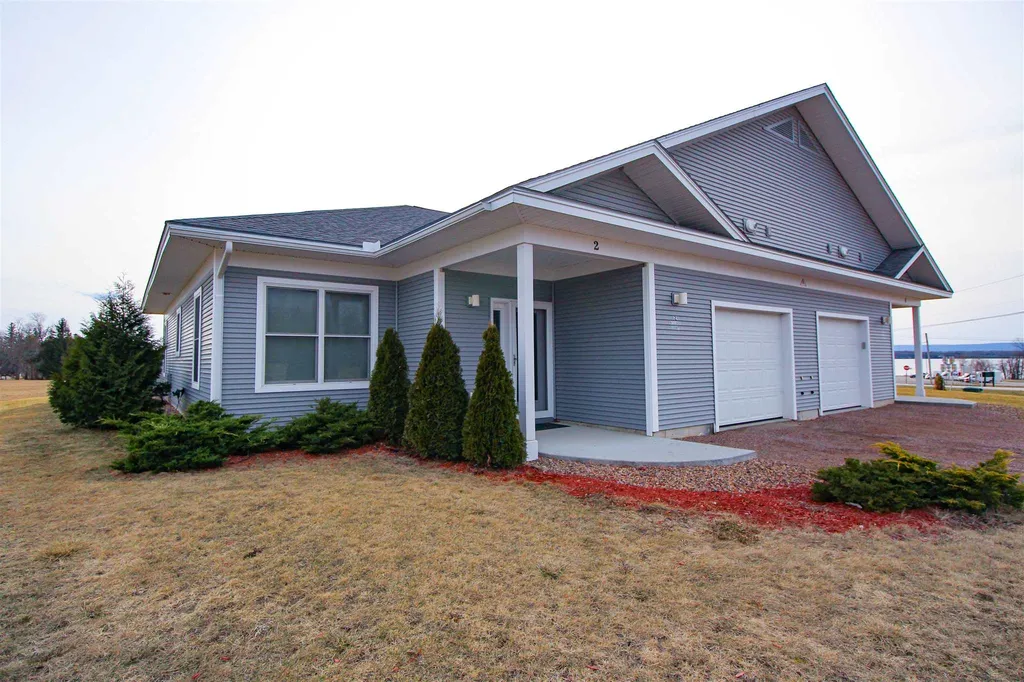 2 Village Court Grand Isle VT 05458