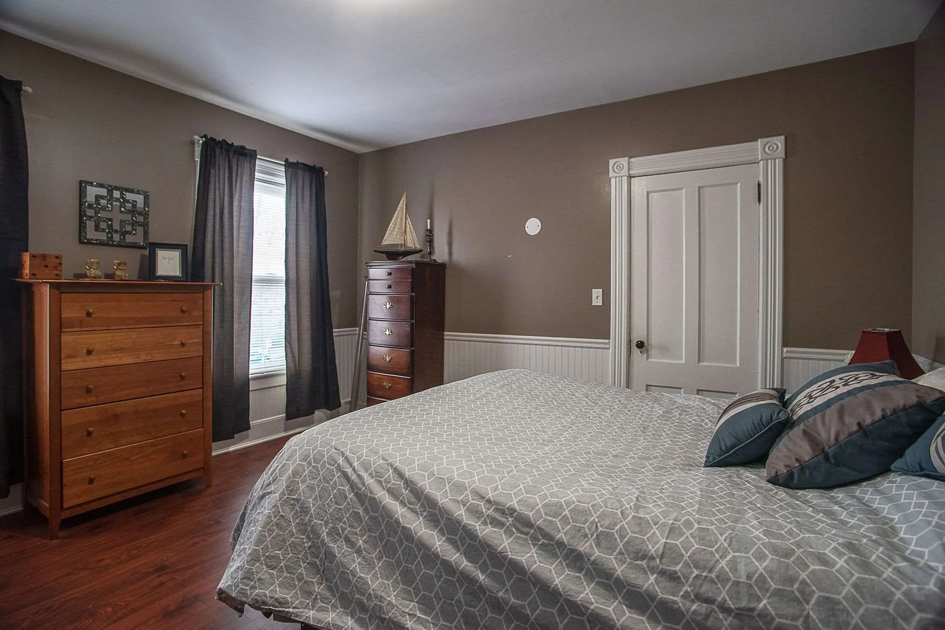 15 Walker Place Brattleboro VT 05301