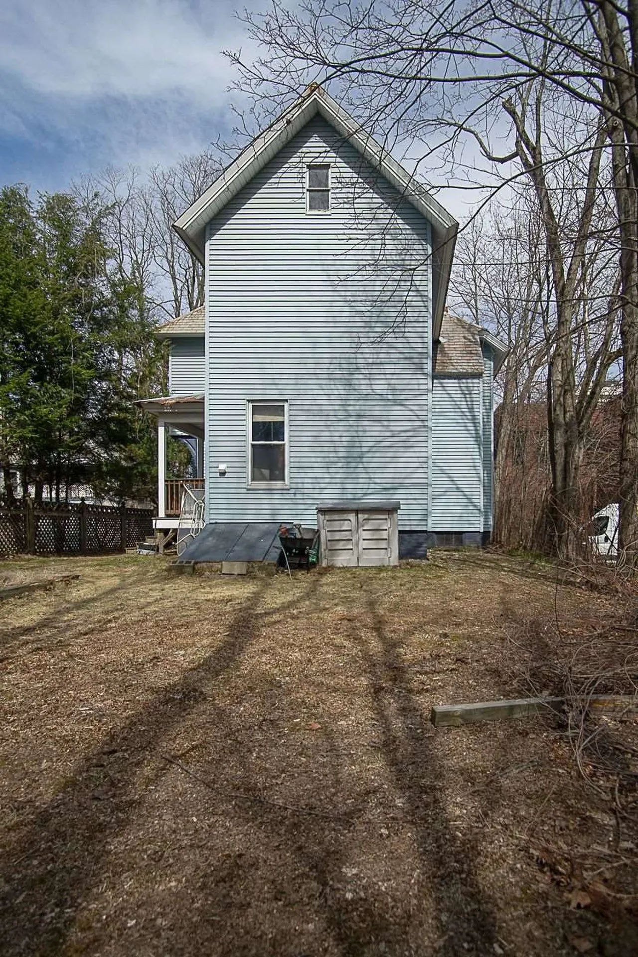 15 Walker Place Brattleboro VT 05301