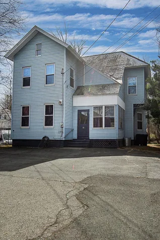 15 Walker Place Brattleboro VT 05301