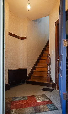 15 Walker Place Brattleboro VT 05301