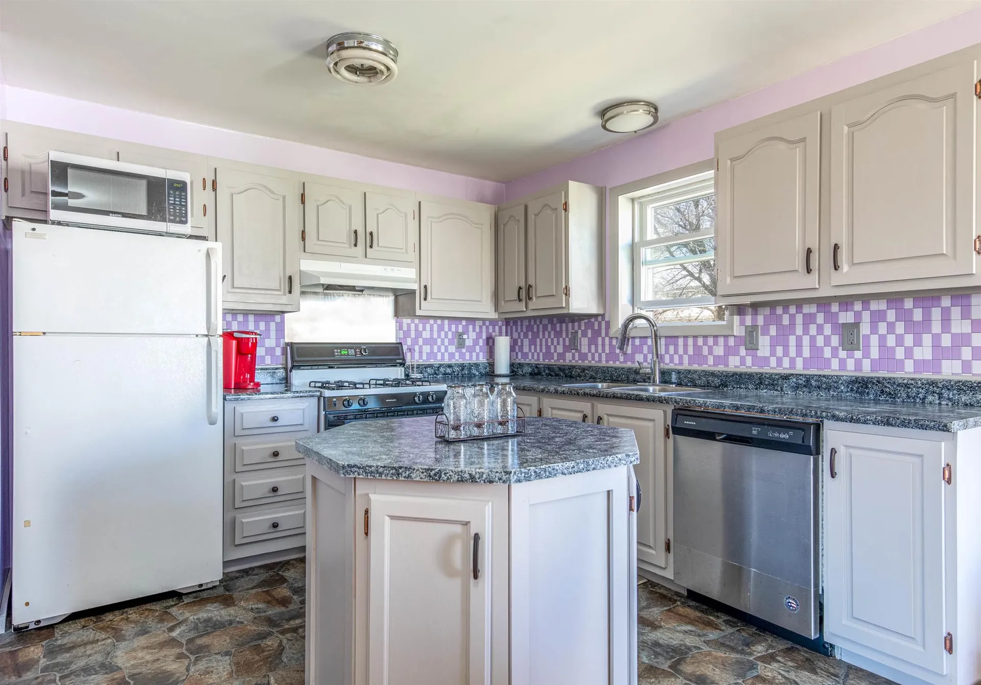 7 Courtney Drive Vergennes VT 05491