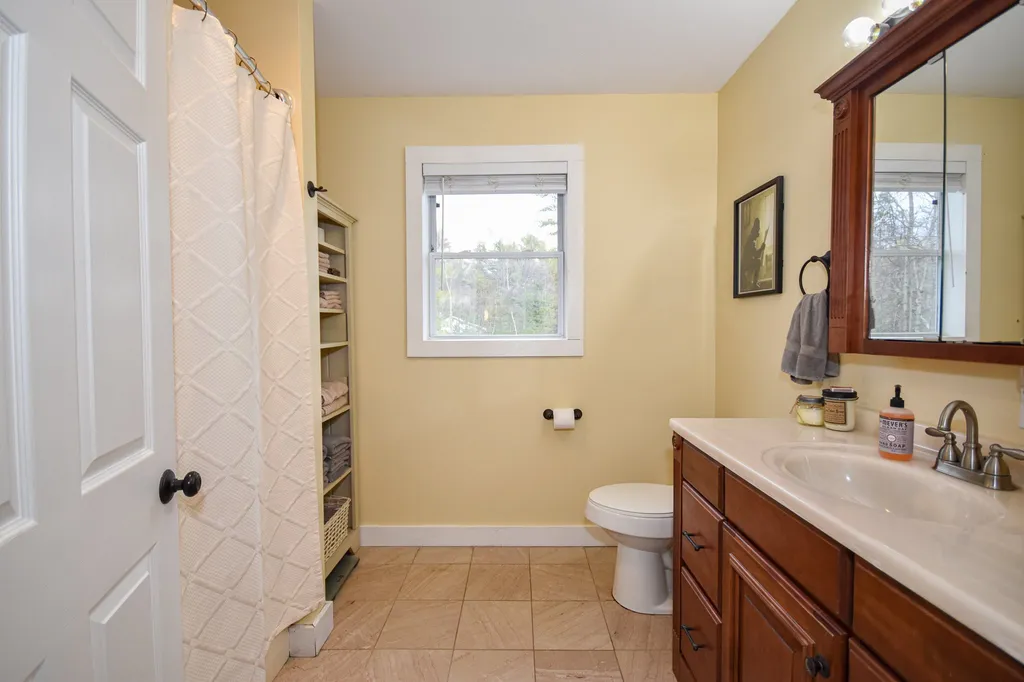 223 Lower Guinea Road Lebanon ME 04027