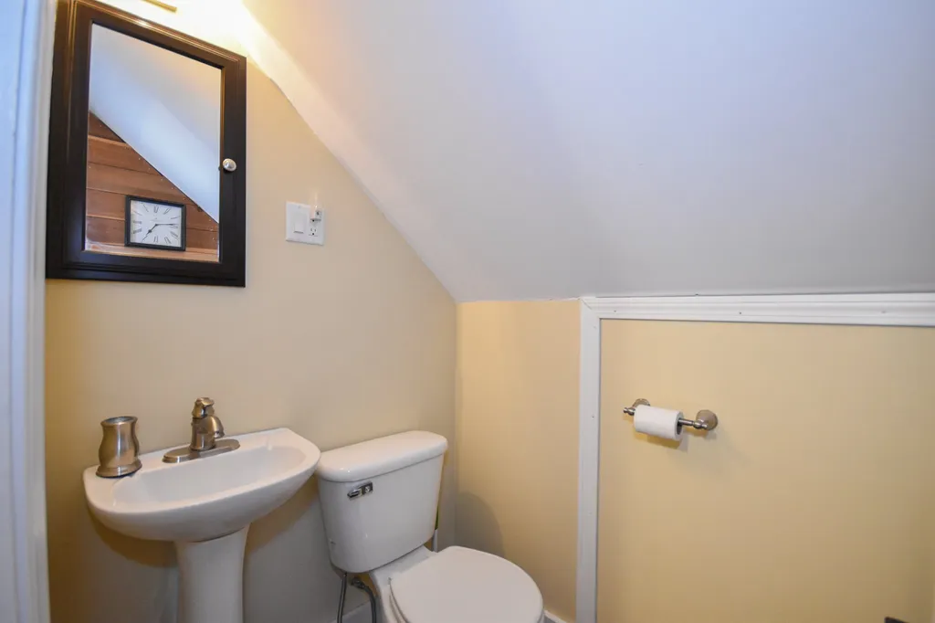 223 Lower Guinea Road Lebanon ME 04027