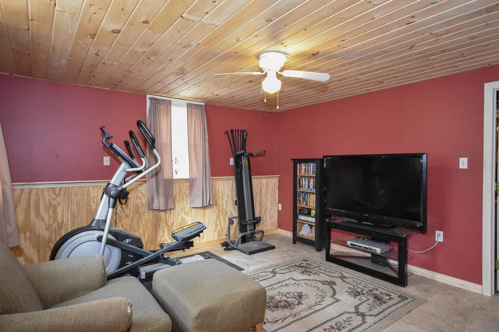 223 Lower Guinea Road Lebanon ME 04027