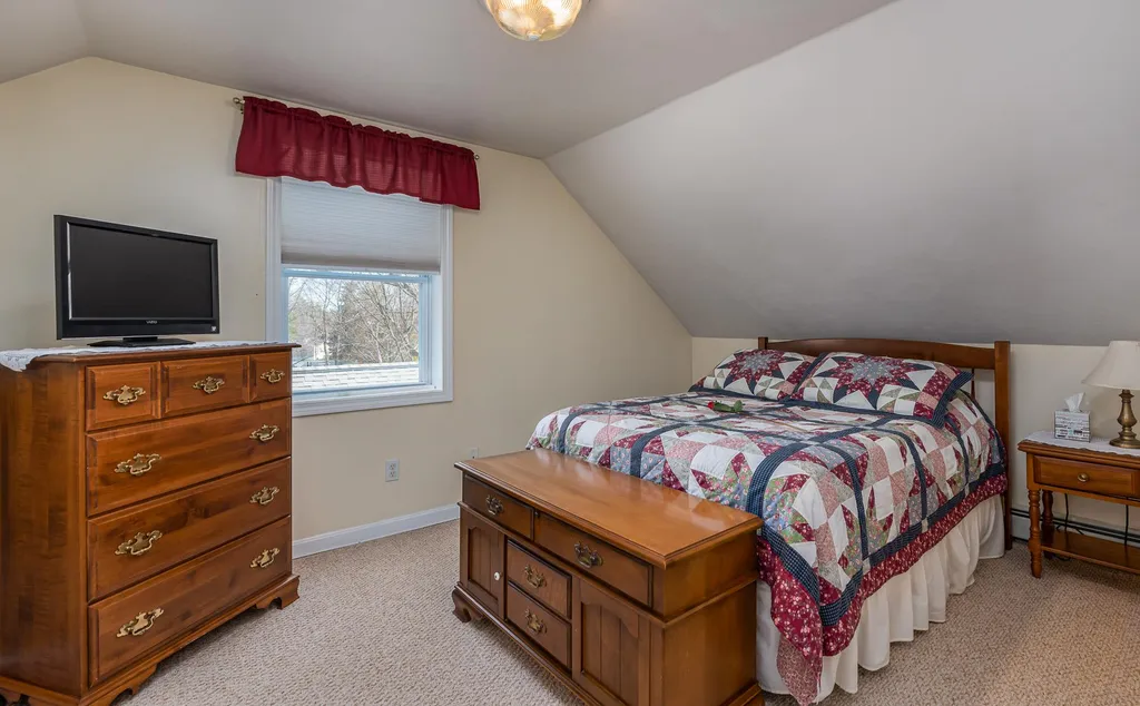 13 Charles Henry Way Seabrook NH 03874