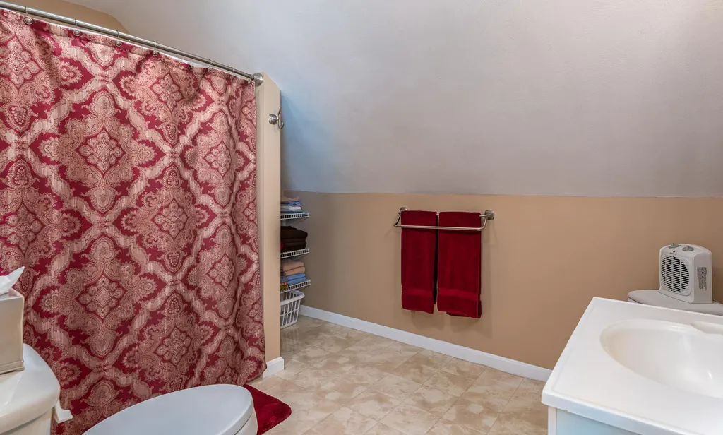 13 Charles Henry Way Seabrook NH 03874