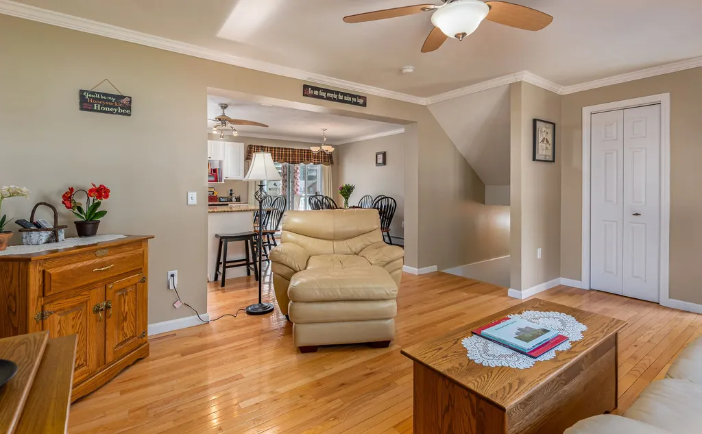 13 Charles Henry Way Seabrook NH 03874
