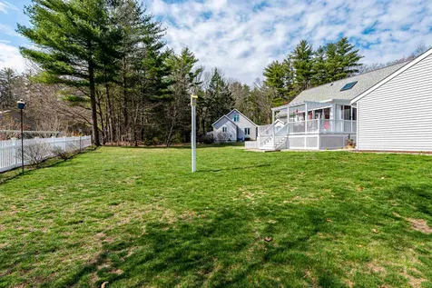 13 Charles Henry Way Seabrook NH 03874