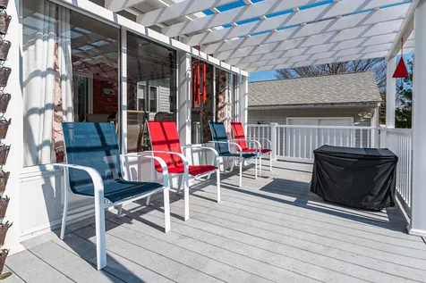 13 Charles Henry Way Seabrook NH 03874