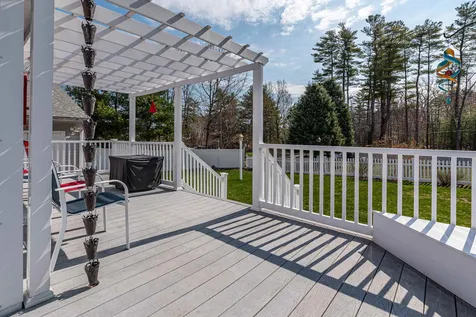 13 Charles Henry Way Seabrook NH 03874