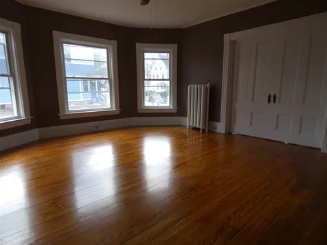 327 Orange Street Manchester NH 03104