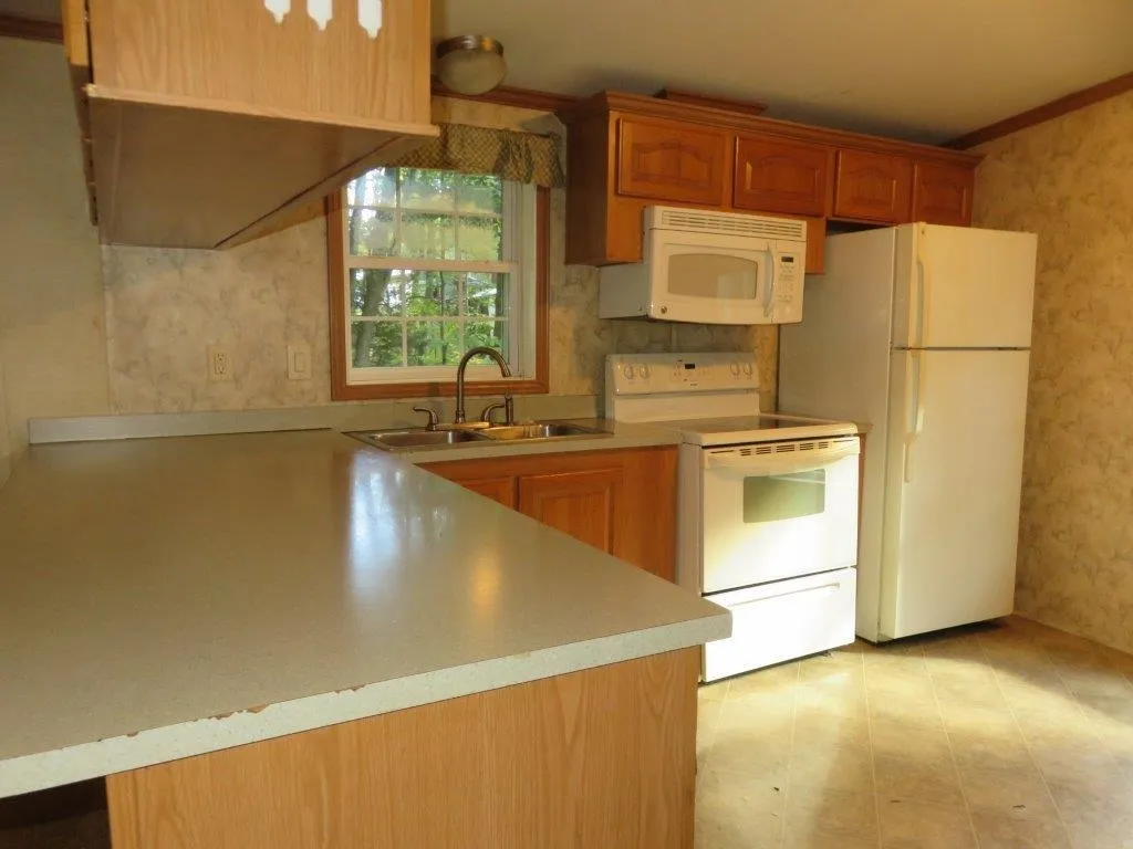 1377 Nh Route 4a Enfield NH 03748