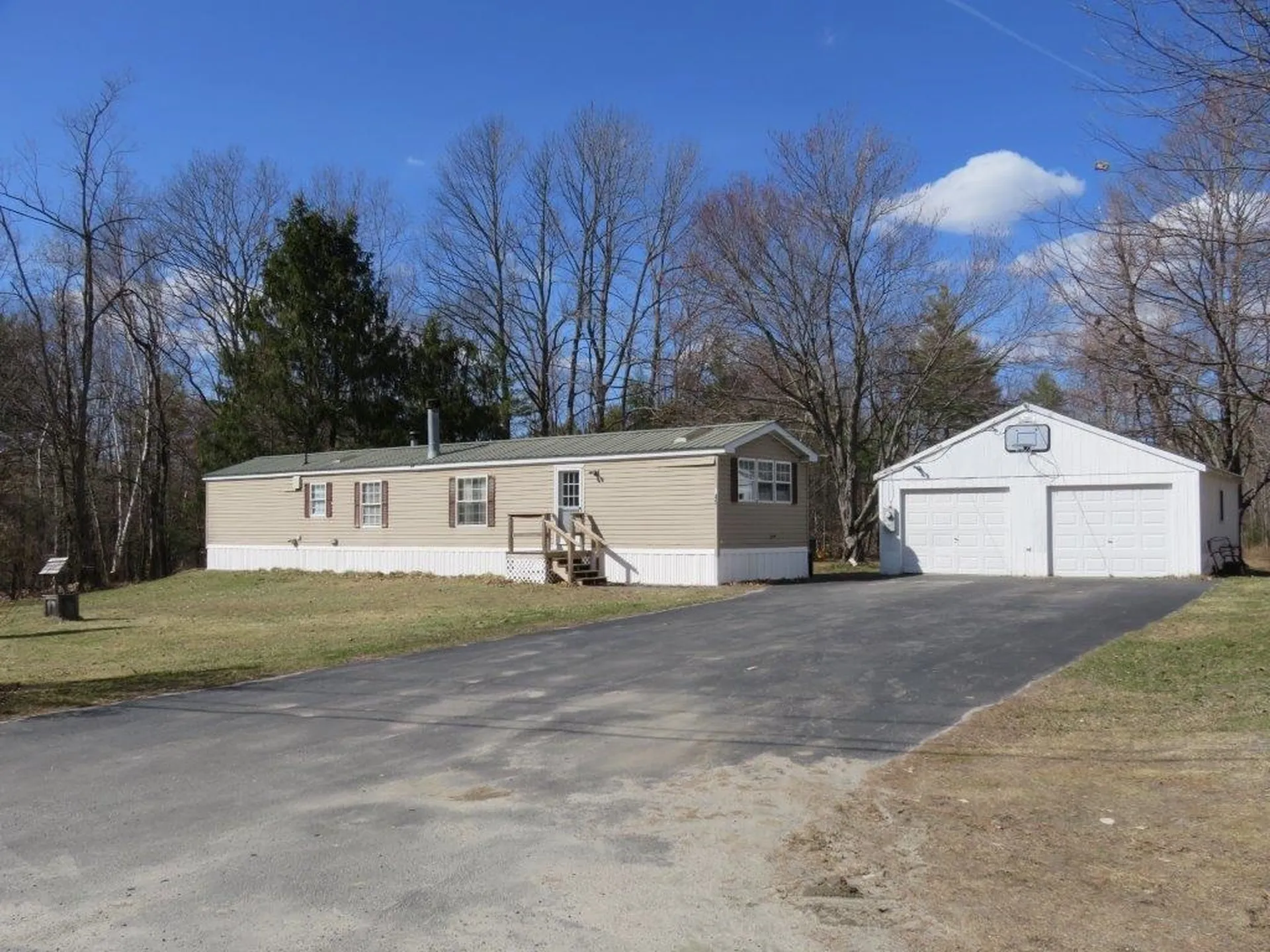 645 Lockehaven Road Enfield NH 03748